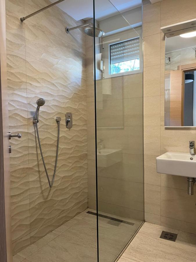 Atina Apartment, City Centre Budva ,Luxurious, Bright, Parking Kültér fotó