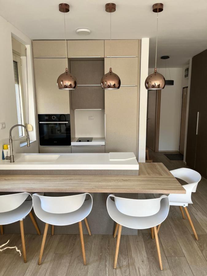Atina Apartment, City Centre Budva ,Luxurious, Bright, Parking Kültér fotó